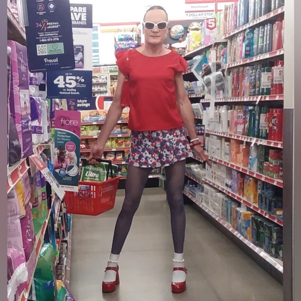 Complete Outfits - Picture 7 of 16